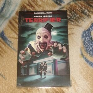 SEALED Terrifier VHS Horror Tape Witter Glow In The Dark Red Tape ONLY 250 EXIST